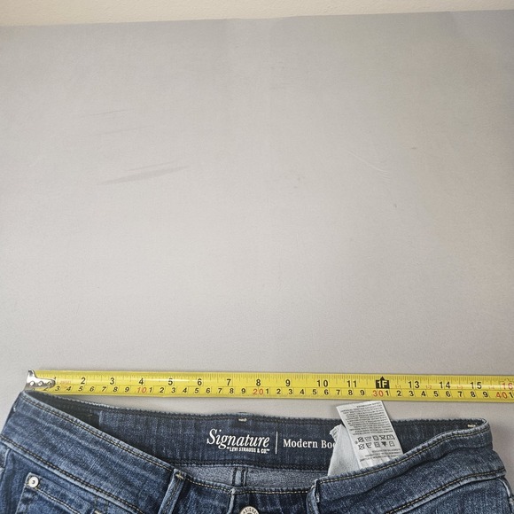 Levi Strauss Signature Modern Bootcut Jeans Womens 12M W31 L32 Stretch Denim - Picture 5 of 11